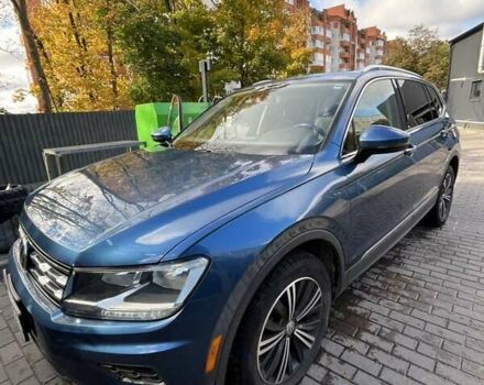 Синий Фольксваген Тигуан, объемом двигателя 2 л и пробегом 144 тыс. км за 19500 $, фото 2 на Automoto.ua