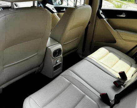 Синій Фольксваген Тігуан, об'ємом двигуна 1.98 л та пробігом 159 тис. км за 12900 $, фото 9 на Automoto.ua