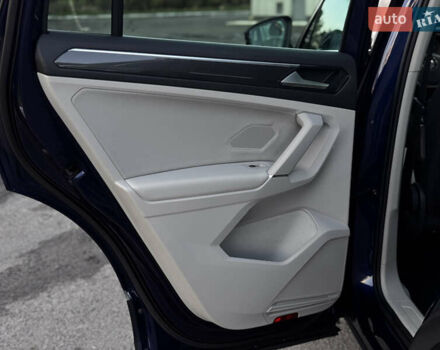 Синий Фольксваген Тигуан, объемом двигателя 2 л и пробегом 253 тыс. км за 22500 $, фото 37 на Automoto.ua