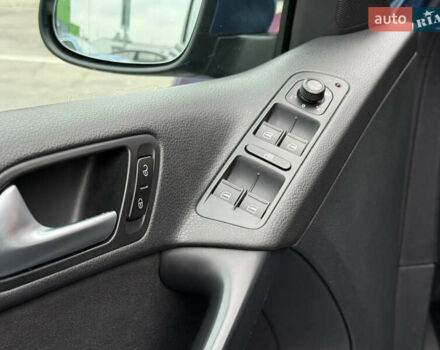 Синий Фольксваген Тигуан, объемом двигателя 1.98 л и пробегом 109 тыс. км за 12999 $, фото 37 на Automoto.ua