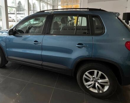 Синій Фольксваген Тігуан, об'ємом двигуна 2 л та пробігом 118 тис. км за 12650 $, фото 3 на Automoto.ua