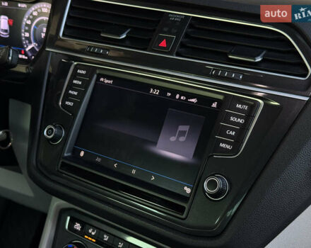 Синий Фольксваген Тигуан, объемом двигателя 2 л и пробегом 253 тыс. км за 22600 $, фото 46 на Automoto.ua