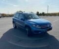 Синій Фольксваген Тігуан, об'ємом двигуна 2 л та пробігом 170 тис. км за 14000 $, фото 4 на Automoto.ua