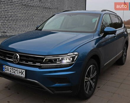 Синий Фольксваген Тигуан, объемом двигателя 2 л и пробегом 149 тыс. км за 18555 $, фото 25 на Automoto.ua