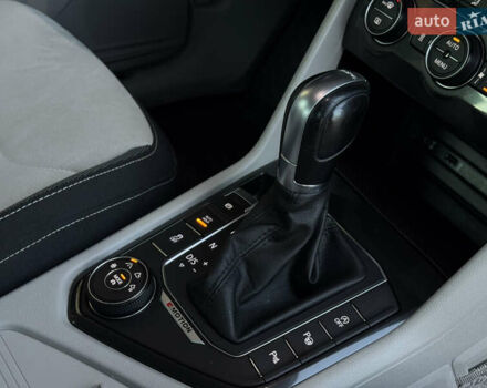 Синий Фольксваген Тигуан, объемом двигателя 2 л и пробегом 253 тыс. км за 22600 $, фото 44 на Automoto.ua