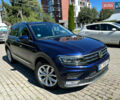 Синій Фольксваген Тігуан, об'ємом двигуна 1.98 л та пробігом 260 тис. км за 22300 $, фото 1 на Automoto.ua