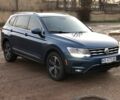 Синий Фольксваген Тигуан, объемом двигателя 2 л и пробегом 169 тыс. км за 19500 $, фото 1 на Automoto.ua