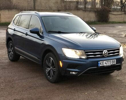Синий Фольксваген Тигуан, объемом двигателя 2 л и пробегом 169 тыс. км за 19500 $, фото 3 на Automoto.ua