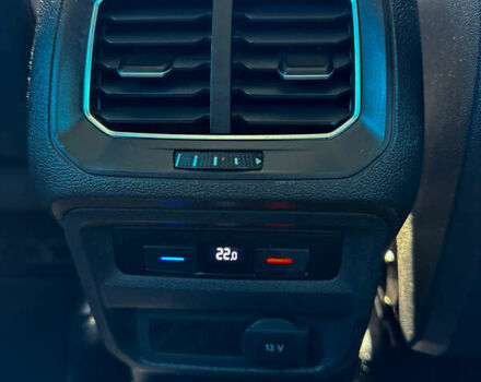 Синій Фольксваген Тігуан, об'ємом двигуна 1.98 л та пробігом 260 тис. км за 22300 $, фото 15 на Automoto.ua