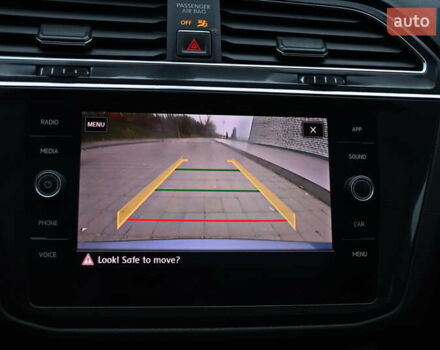 Синий Фольксваген Тигуан, объемом двигателя 2 л и пробегом 149 тыс. км за 18555 $, фото 20 на Automoto.ua