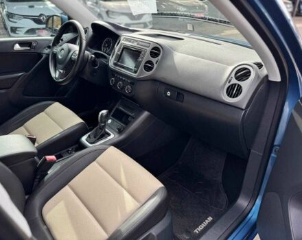 Синій Фольксваген Тігуан, об'ємом двигуна 2 л та пробігом 192 тис. км за 13400 $, фото 14 на Automoto.ua