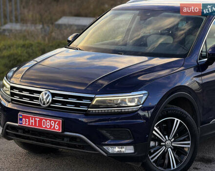 Синий Фольксваген Тигуан, объемом двигателя 2 л и пробегом 253 тыс. км за 22500 $, фото 6 на Automoto.ua