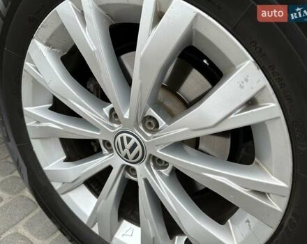 Синій Фольксваген Тігуан, об'ємом двигуна 1.98 л та пробігом 210 тис. км за 15400 $, фото 24 на Automoto.ua