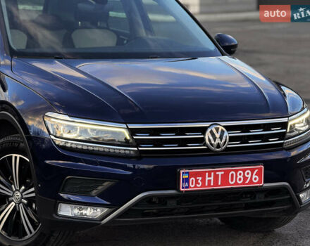 Синий Фольксваген Тигуан, объемом двигателя 2 л и пробегом 253 тыс. км за 22500 $, фото 11 на Automoto.ua