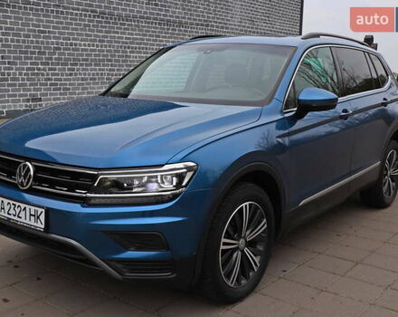 Синий Фольксваген Тигуан, объемом двигателя 2 л и пробегом 149 тыс. км за 18555 $, фото 2 на Automoto.ua