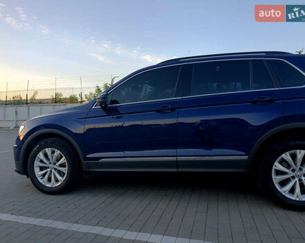 Синий Фольксваген Тигуан, объемом двигателя 1.98 л и пробегом 93 тыс. км за 27000 $, фото 3 на Automoto.ua