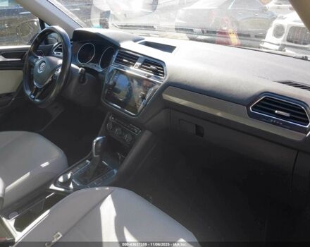 Синий Фольксваген Тигуан, объемом двигателя 2 л и пробегом 137 тыс. км за 12200 $, фото 4 на Automoto.ua