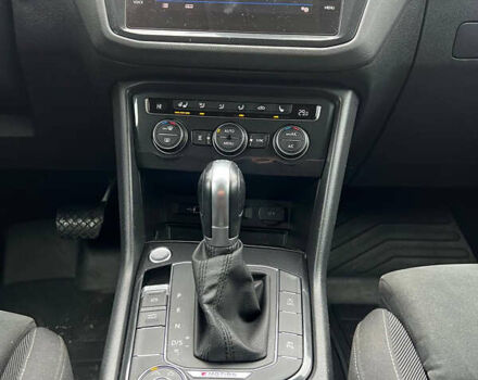 Синий Фольксваген Тигуан, объемом двигателя 1.98 л и пробегом 234 тыс. км за 26500 $, фото 9 на Automoto.ua