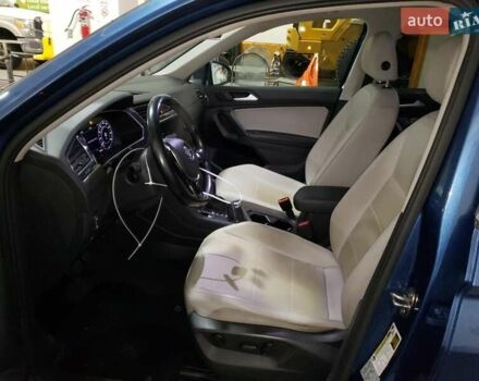 Синий Фольксваген Тигуан, объемом двигателя 1.98 л и пробегом 125 тыс. км за 4000 $, фото 6 на Automoto.ua