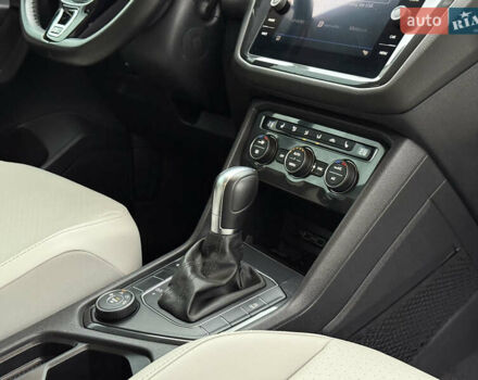 Синий Фольксваген Тигуан, объемом двигателя 1.98 л и пробегом 103 тыс. км за 18999 $, фото 43 на Automoto.ua