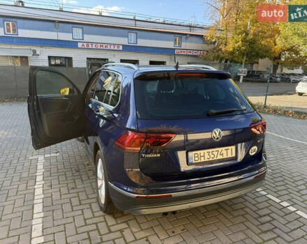 Синий Фольксваген Тигуан, объемом двигателя 2 л и пробегом 74 тыс. км за 30000 $, фото 7 на Automoto.ua