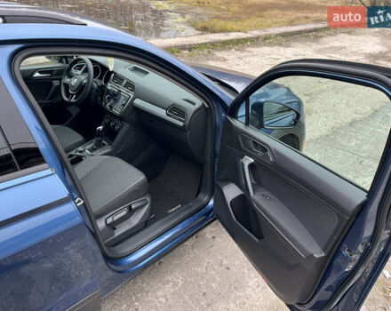 Синій Фольксваген Тігуан, об'ємом двигуна 1.98 л та пробігом 207 тис. км за 16000 $, фото 13 на Automoto.ua