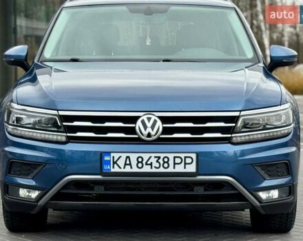 Синій Фольксваген Тігуан, об'ємом двигуна 2 л та пробігом 108 тис. км за 21700 $, фото 2 на Automoto.ua