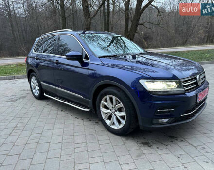 Синій Фольксваген Тігуан, об'ємом двигуна 2 л та пробігом 88 тис. км за 25300 $, фото 4 на Automoto.ua