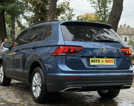 Синій Фольксваген Тігуан, об'ємом двигуна 2 л та пробігом 103 тис. км за 18999 $, фото 8 на Automoto.ua