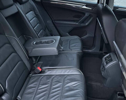 Синій Фольксваген Тігуан, об'ємом двигуна 2 л та пробігом 88 тис. км за 25300 $, фото 17 на Automoto.ua