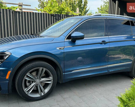 Синий Фольксваген Тигуан, объемом двигателя 1.98 л и пробегом 203 тыс. км за 17600 $, фото 8 на Automoto.ua
