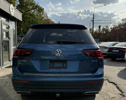 Синий Фольксваген Тигуан, объемом двигателя 2 л и пробегом 128 тыс. км за 18500 $, фото 4 на Automoto.ua
