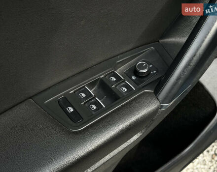 Синій Фольксваген Тігуан, об'ємом двигуна 1.98 л та пробігом 396 тис. км за 18900 $, фото 11 на Automoto.ua