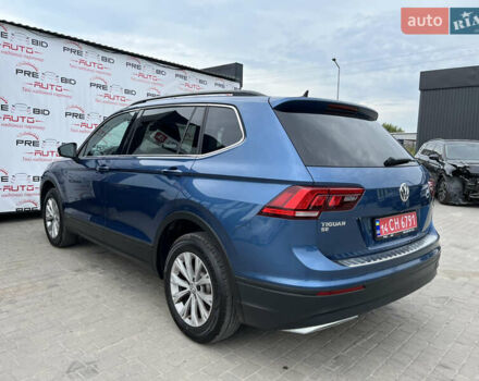 Синій Фольксваген Тігуан, об'ємом двигуна 2 л та пробігом 120 тис. км за 18500 $, фото 5 на Automoto.ua