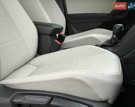 Синий Фольксваген Тигуан, объемом двигателя 1.98 л и пробегом 103 тыс. км за 18999 $, фото 40 на Automoto.ua