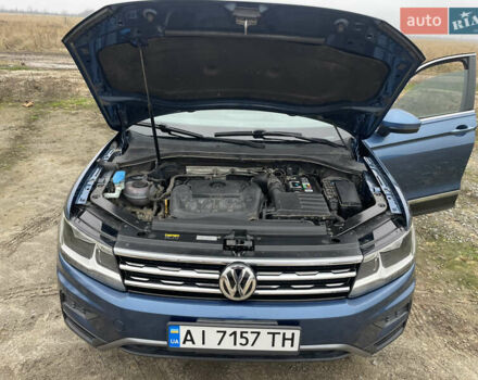 Синий Фольксваген Тигуан, объемом двигателя 1.98 л и пробегом 195 тыс. км за 14900 $, фото 18 на Automoto.ua