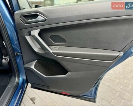 Синій Фольксваген Тігуан, об'ємом двигуна 2 л та пробігом 108 тис. км за 21700 $, фото 30 на Automoto.ua