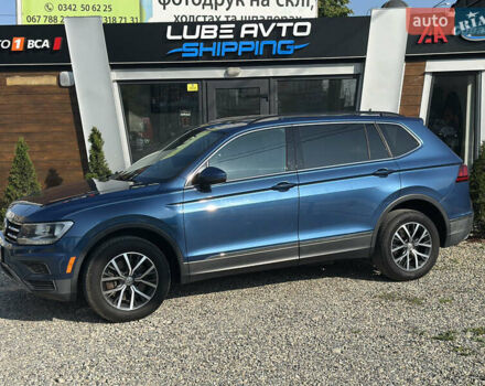 Синий Фольксваген Тигуан, объемом двигателя 2 л и пробегом 233 тыс. км за 15700 $, фото 2 на Automoto.ua