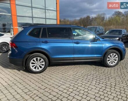 Синій Фольксваген Тігуан, об'ємом двигуна 2 л та пробігом 142 тис. км за 15300 $, фото 7 на Automoto.ua
