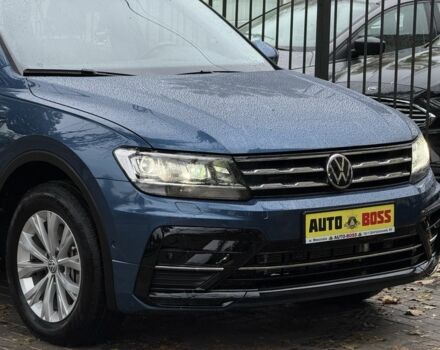 Синій Фольксваген Тігуан, об'ємом двигуна 2 л та пробігом 103 тис. км за 18999 $, фото 5 на Automoto.ua