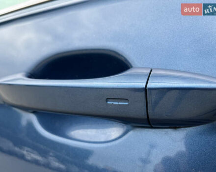 Синій Фольксваген Тігуан, об'ємом двигуна 2 л та пробігом 120 тис. км за 18500 $, фото 10 на Automoto.ua