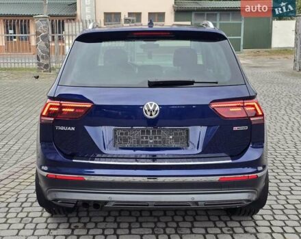 Синий Фольксваген Тигуан, объемом двигателя 2 л и пробегом 81 тыс. км за 27800 $, фото 5 на Automoto.ua