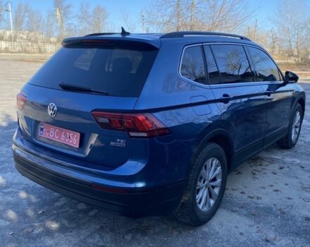 Синий Фольксваген Тигуан, объемом двигателя 2 л и пробегом 160 тыс. км за 15900 $, фото 5 на Automoto.ua