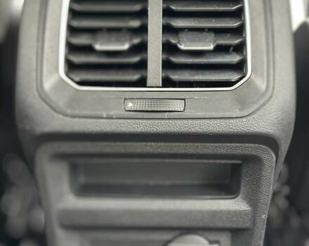 Синий Фольксваген Тигуан, объемом двигателя 2 л и пробегом 152 тыс. км за 16500 $, фото 24 на Automoto.ua