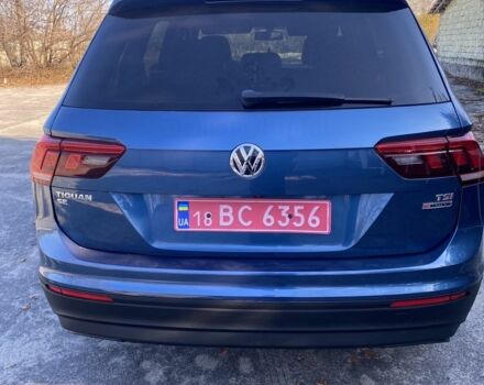 Синий Фольксваген Тигуан, объемом двигателя 2 л и пробегом 160 тыс. км за 15900 $, фото 3 на Automoto.ua