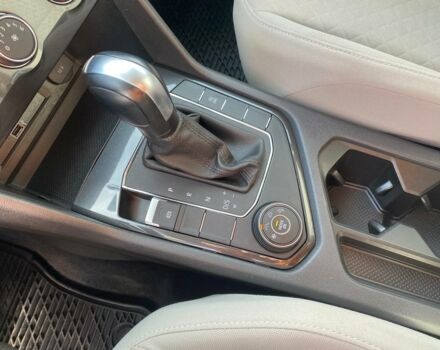 Синий Фольксваген Тигуан, объемом двигателя 2 л и пробегом 142 тыс. км за 16900 $, фото 17 на Automoto.ua