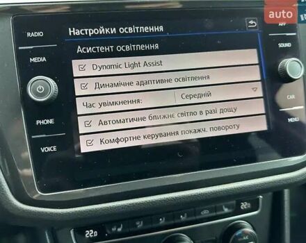 Синий Фольксваген Тигуан, объемом двигателя 2 л и пробегом 81 тыс. км за 27800 $, фото 65 на Automoto.ua