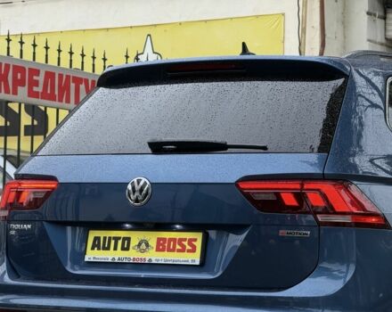 Синій Фольксваген Тігуан, об'ємом двигуна 2 л та пробігом 103 тис. км за 18999 $, фото 11 на Automoto.ua