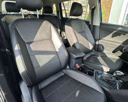 Синий Фольксваген Тигуан, объемом двигателя 2 л и пробегом 233 тыс. км за 15700 $, фото 7 на Automoto.ua