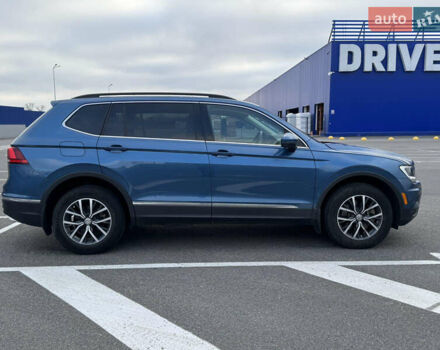 Синий Фольксваген Тигуан, объемом двигателя 1.98 л и пробегом 105 тыс. км за 18350 $, фото 8 на Automoto.ua